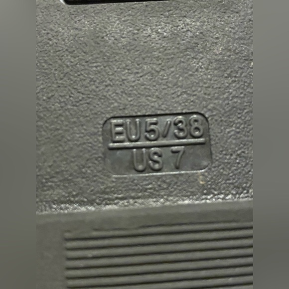 THE FLEXX SLIMMER TAN WATERPROOF
SUEDE ANKLE BOOT - Picture 7 of 7